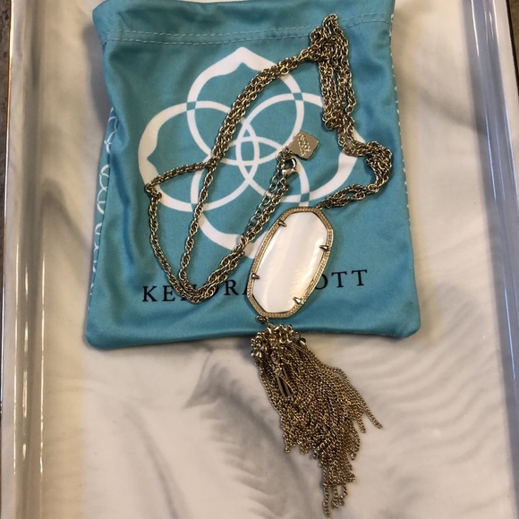 Kendra Scott White Rayne Necklace - Picture 6 of 6